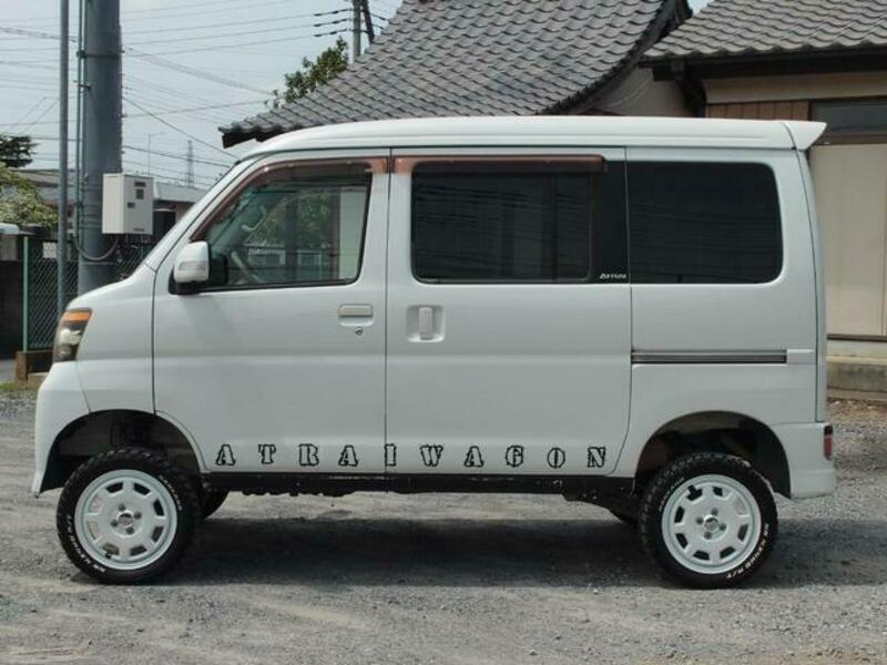 ATRAI WAGON