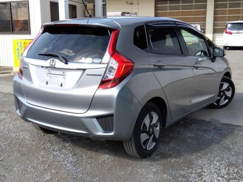 FIT HYBRID