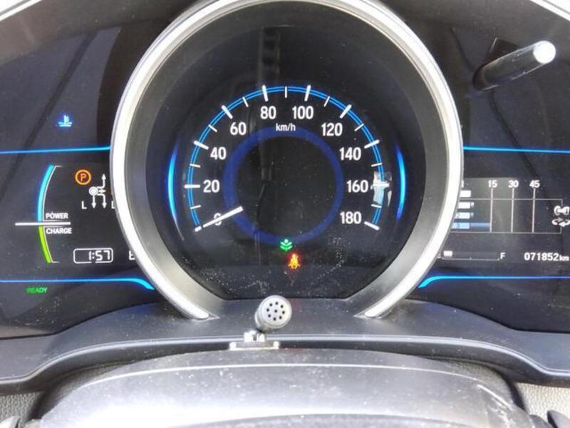 FIT HYBRID
