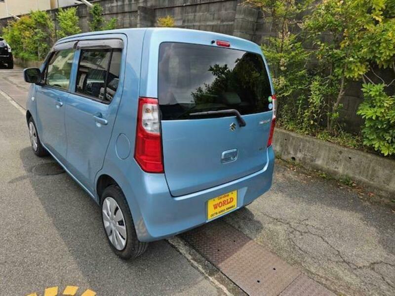 WAGON R