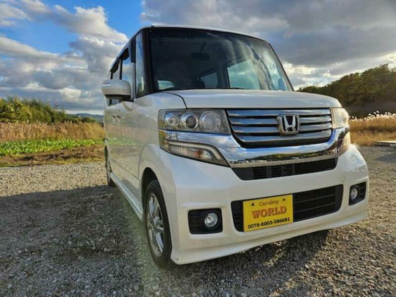 HONDA N BOX CUSTOM