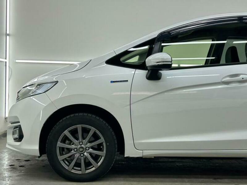 FIT HYBRID