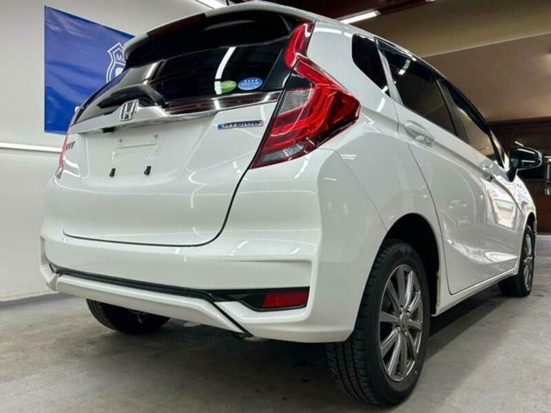 FIT HYBRID