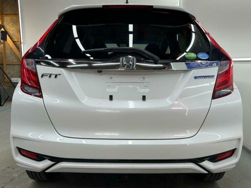 FIT HYBRID