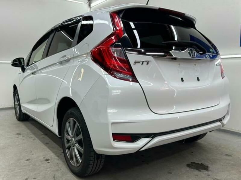 FIT HYBRID