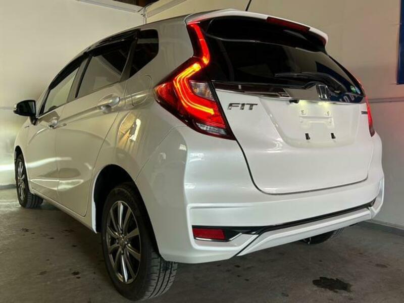 FIT HYBRID