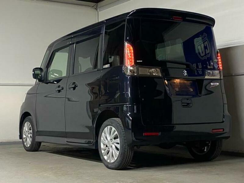 SPACIA CUSTOM