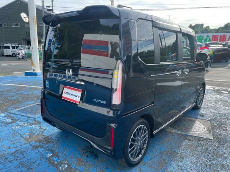 N BOX CUSTOM