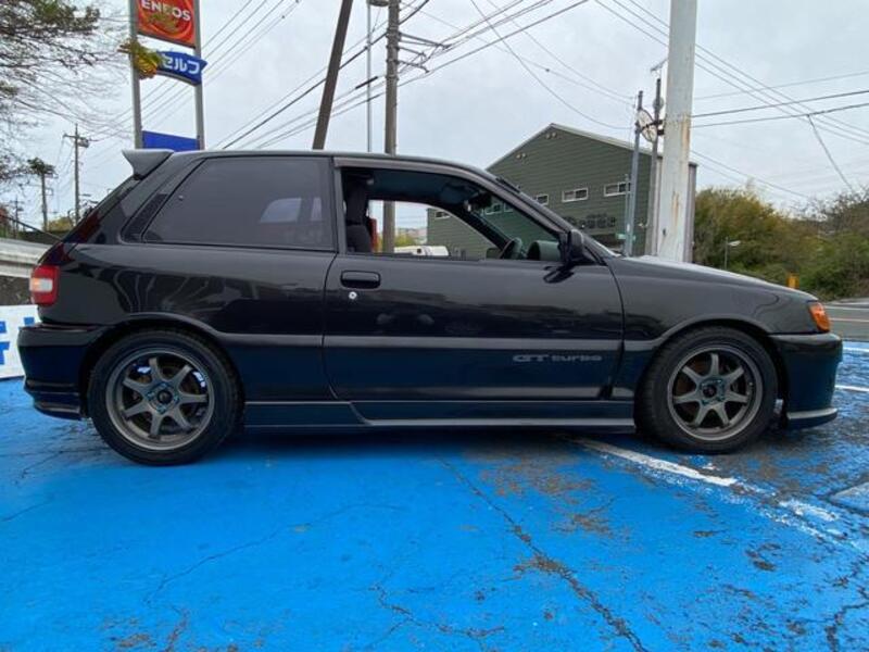 STARLET