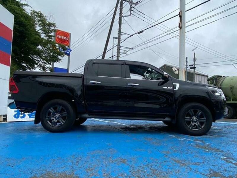 HILUX