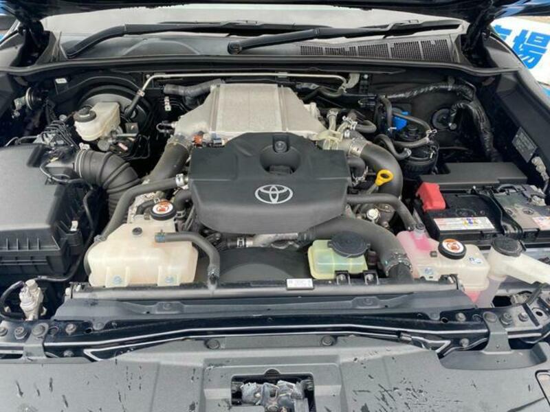 HILUX