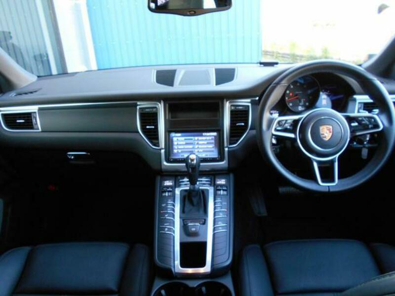 MACAN