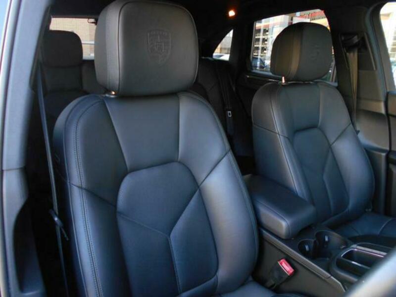 MACAN