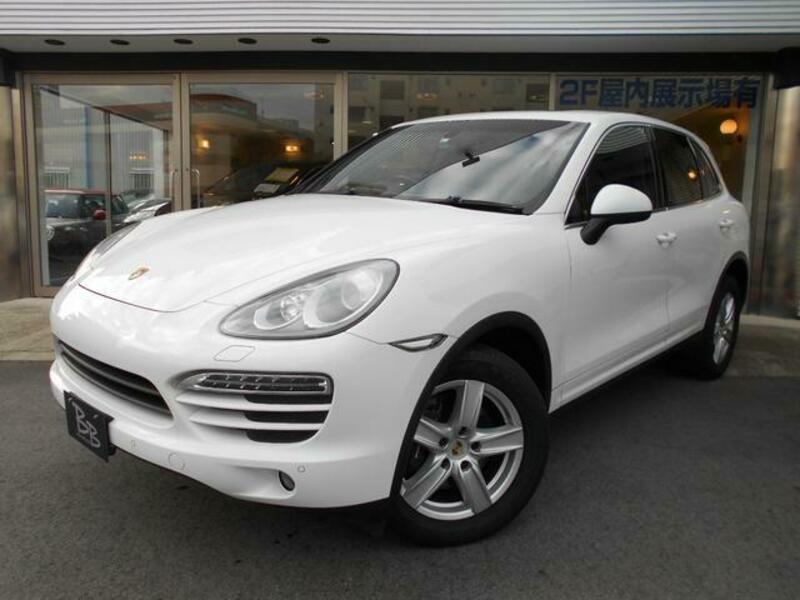 PORSCHE CAYENNE