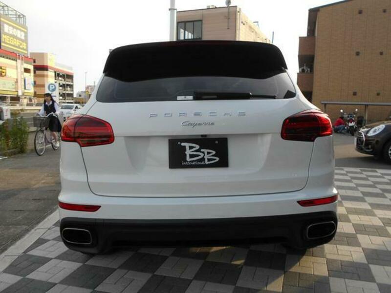 CAYENNE
