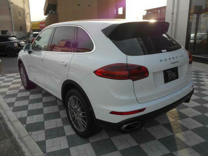 CAYENNE