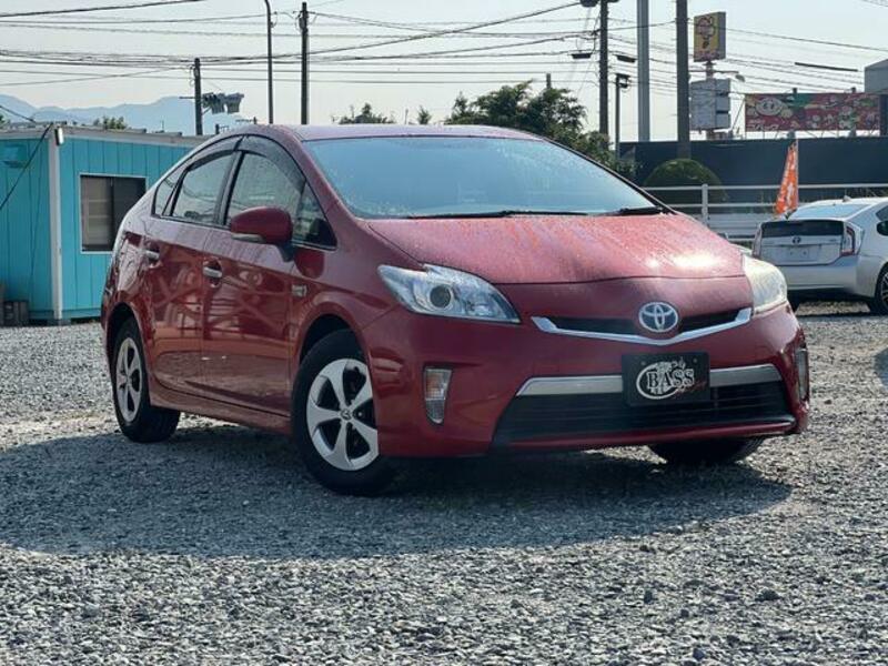 PRIUS PHV