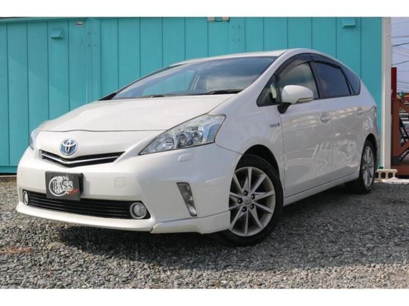 PRIUS ALPHA