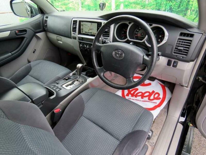 HILUX SURF