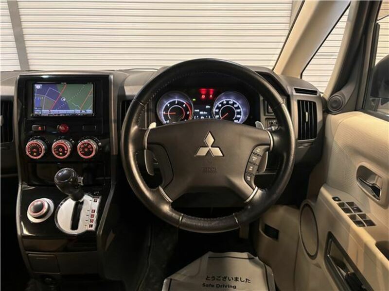 DELICA D5