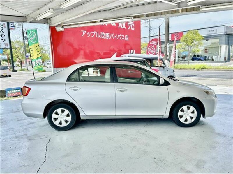 COROLLA AXIO