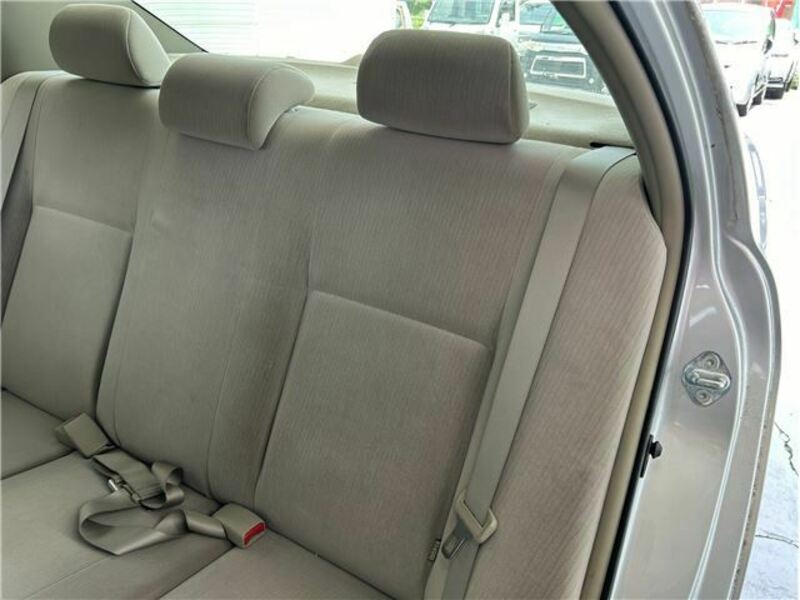 COROLLA AXIO