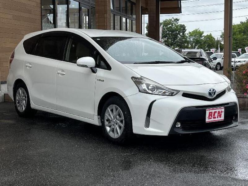 PRIUS ALPHA