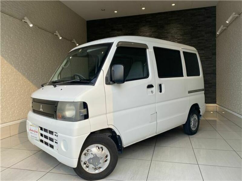MINICAB VAN