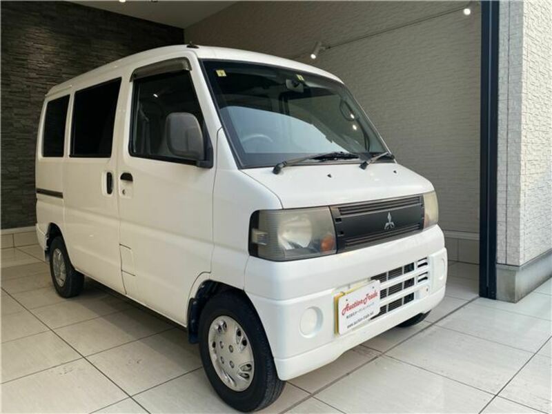 MINICAB VAN