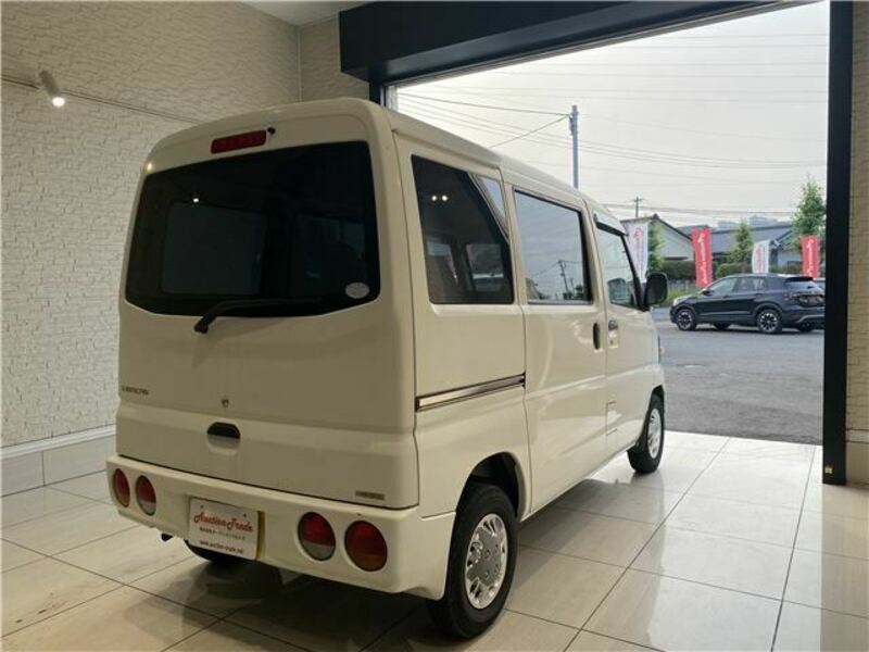 MINICAB VAN