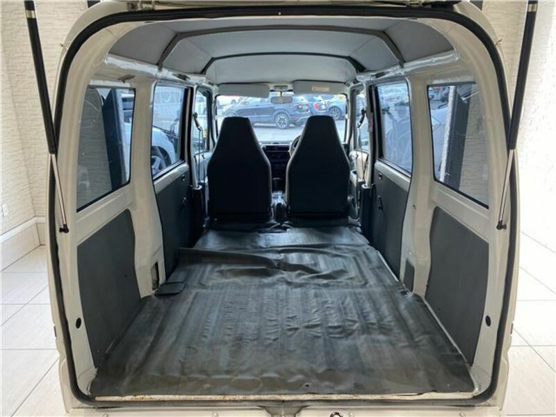 MINICAB VAN