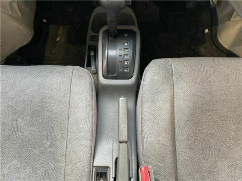 MINICAB VAN