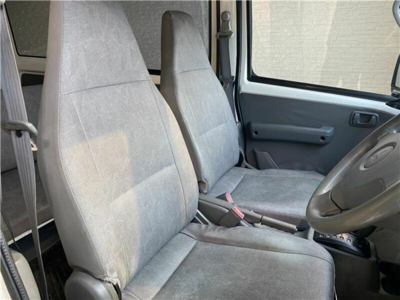 MINICAB VAN