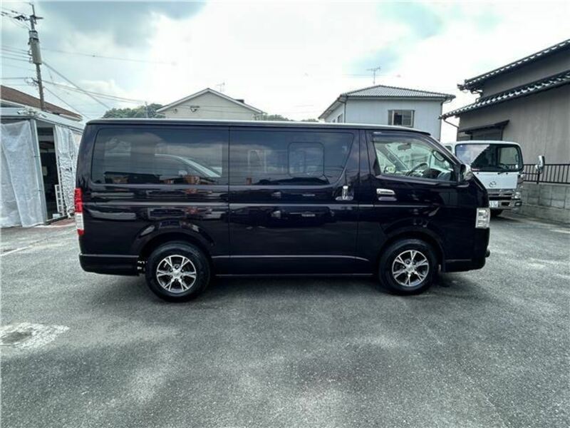 HIACE