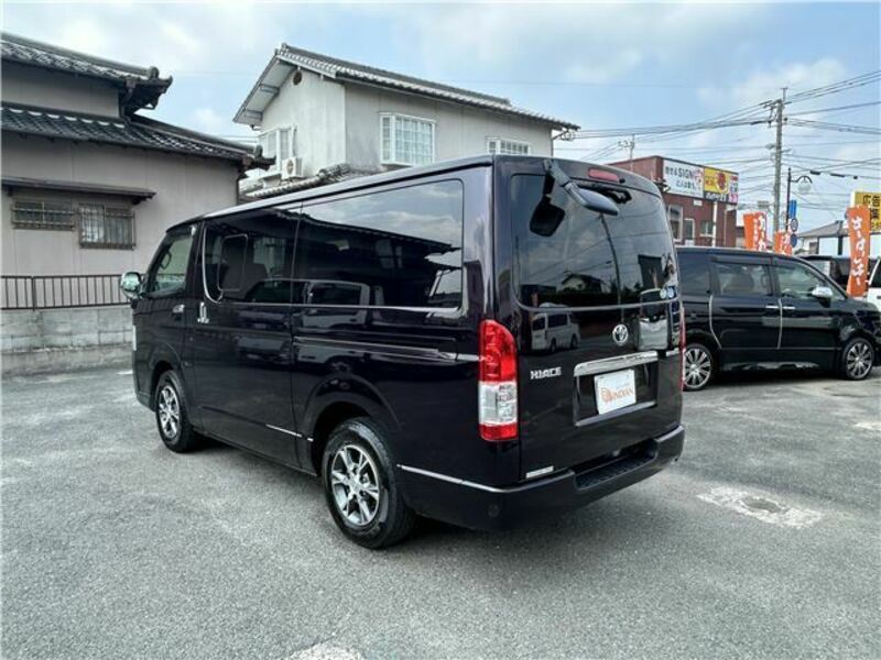 HIACE