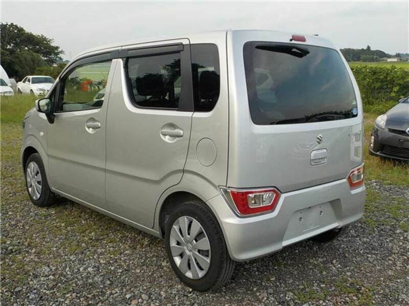 WAGON R