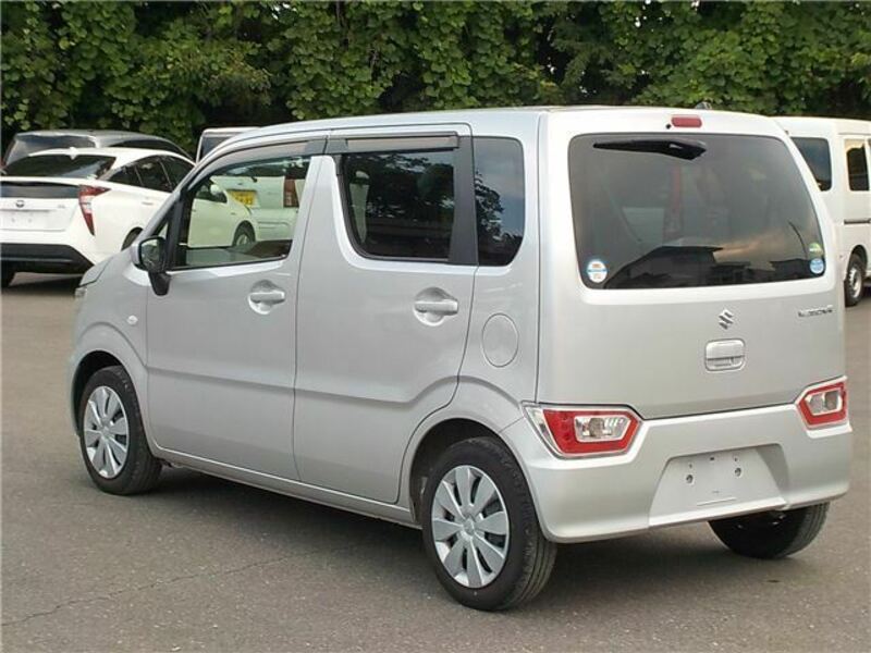 WAGON R
