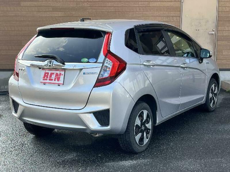 FIT HYBRID