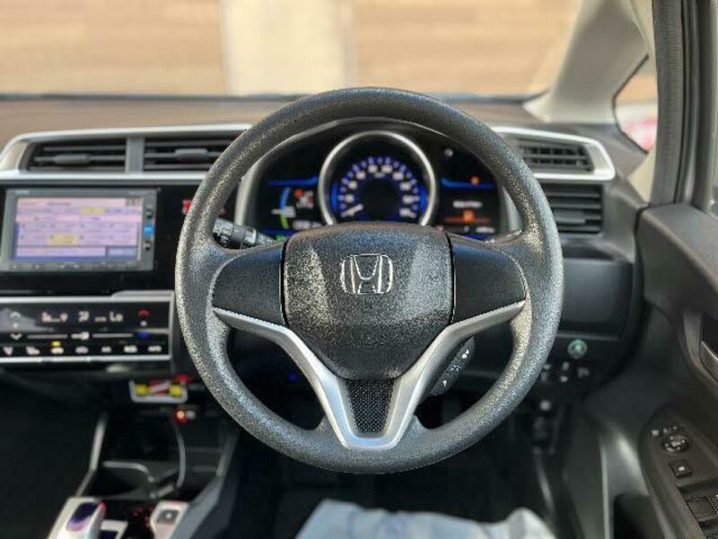 FIT HYBRID