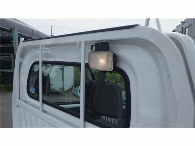 CLIPPER TRUCK