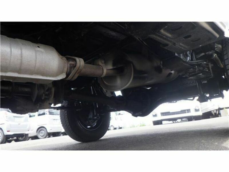 CLIPPER TRUCK