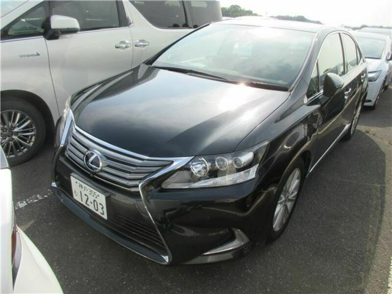 LEXUS HS