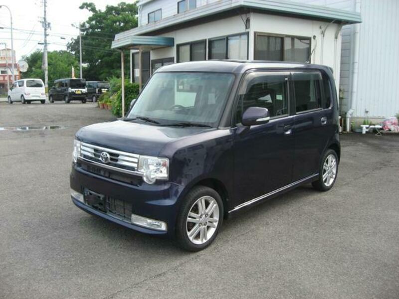 TOYOTA PIXIS SPACE