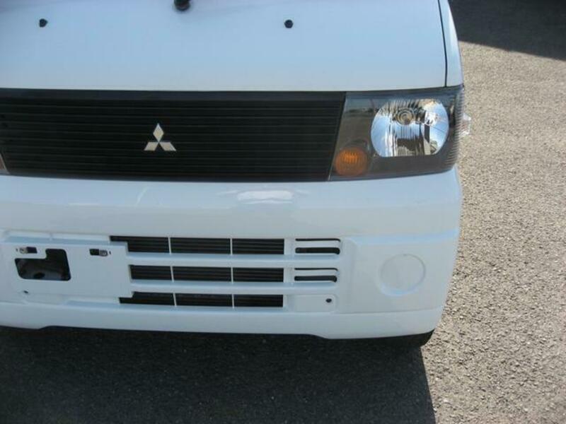 MINICAB TRUCK