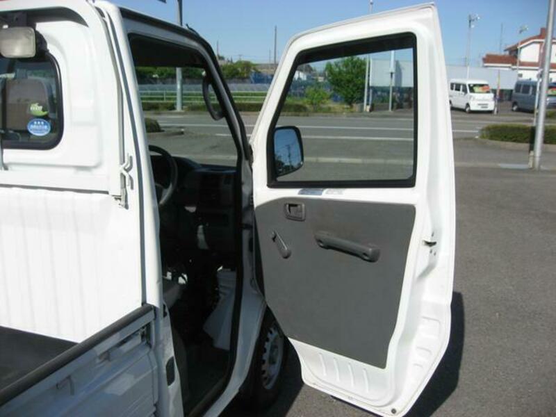 MINICAB TRUCK