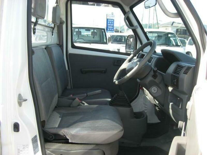 MINICAB TRUCK