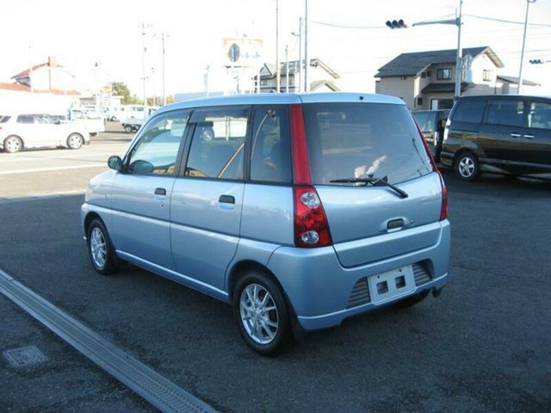 PLEO