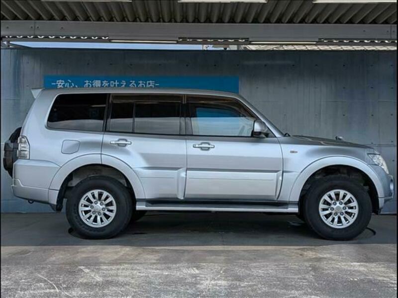 PAJERO