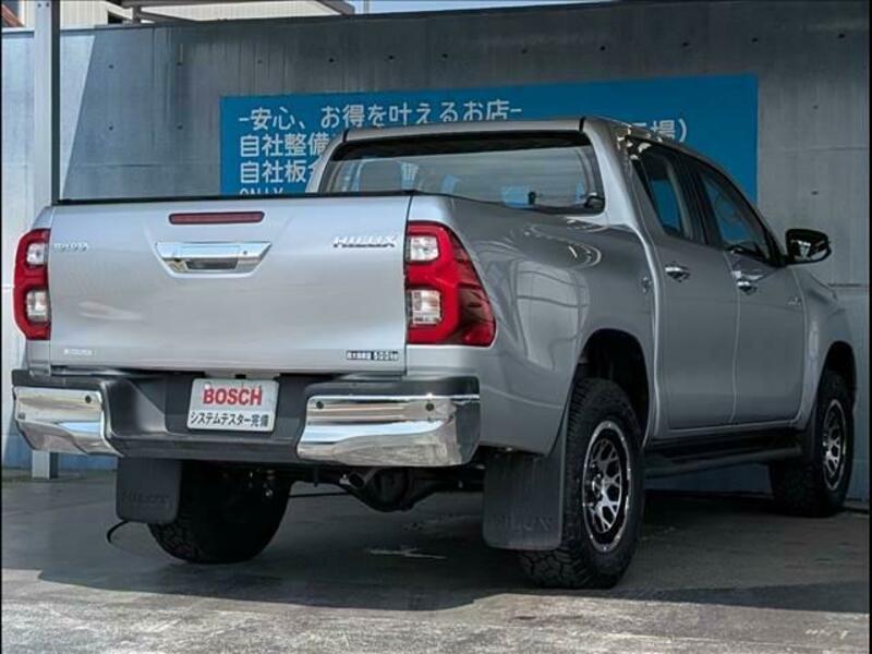 HILUX