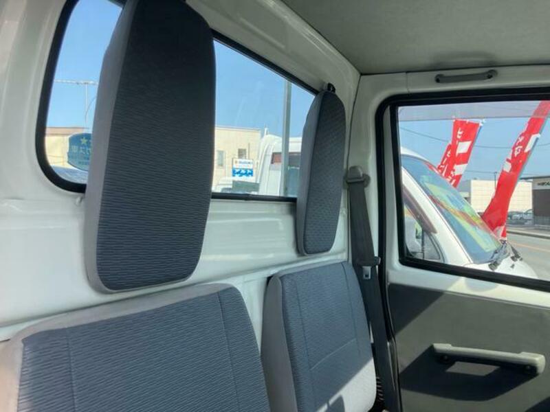 CLIPPER TRUCK